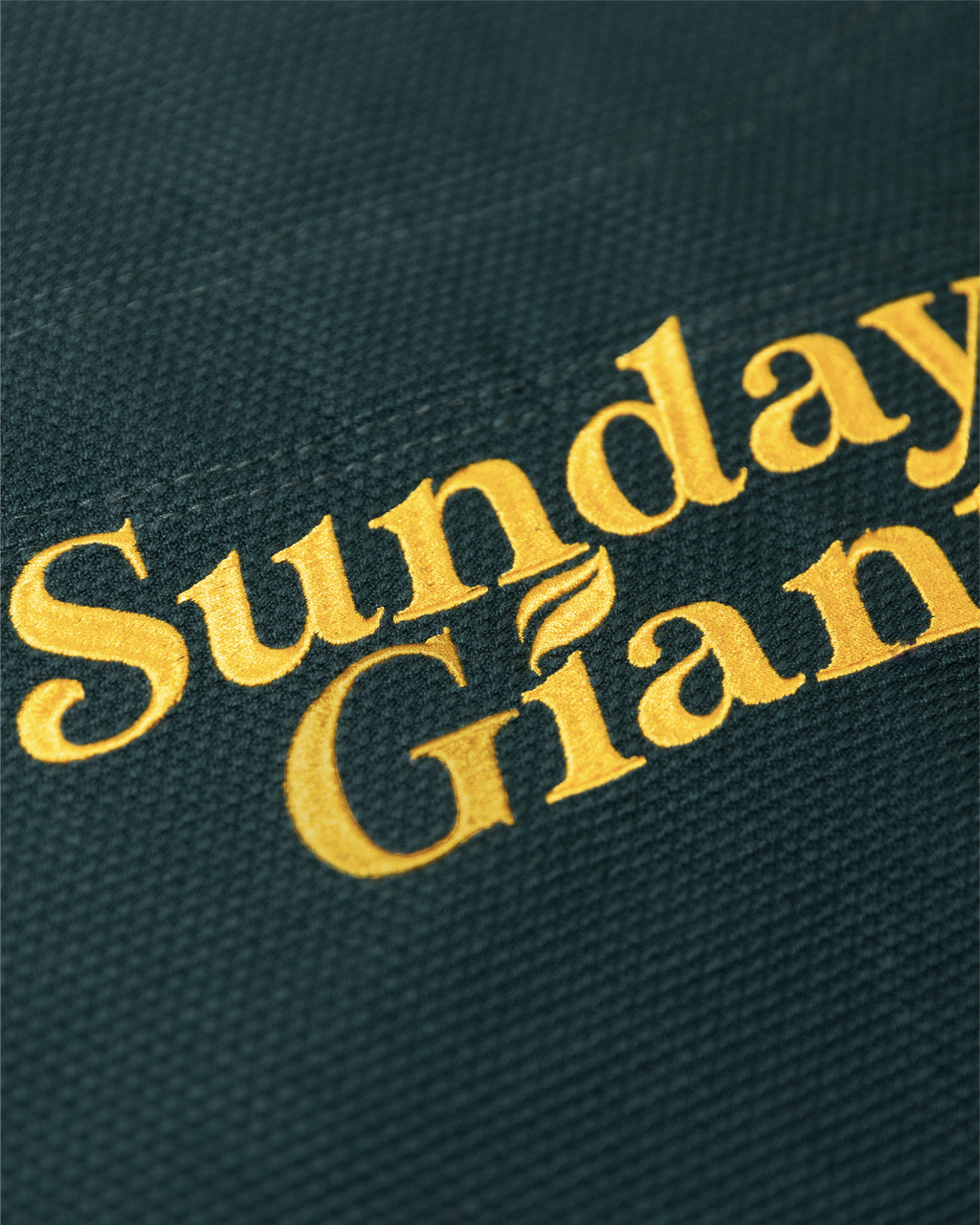 SUNDAY CORNED CAN DARK GREEN