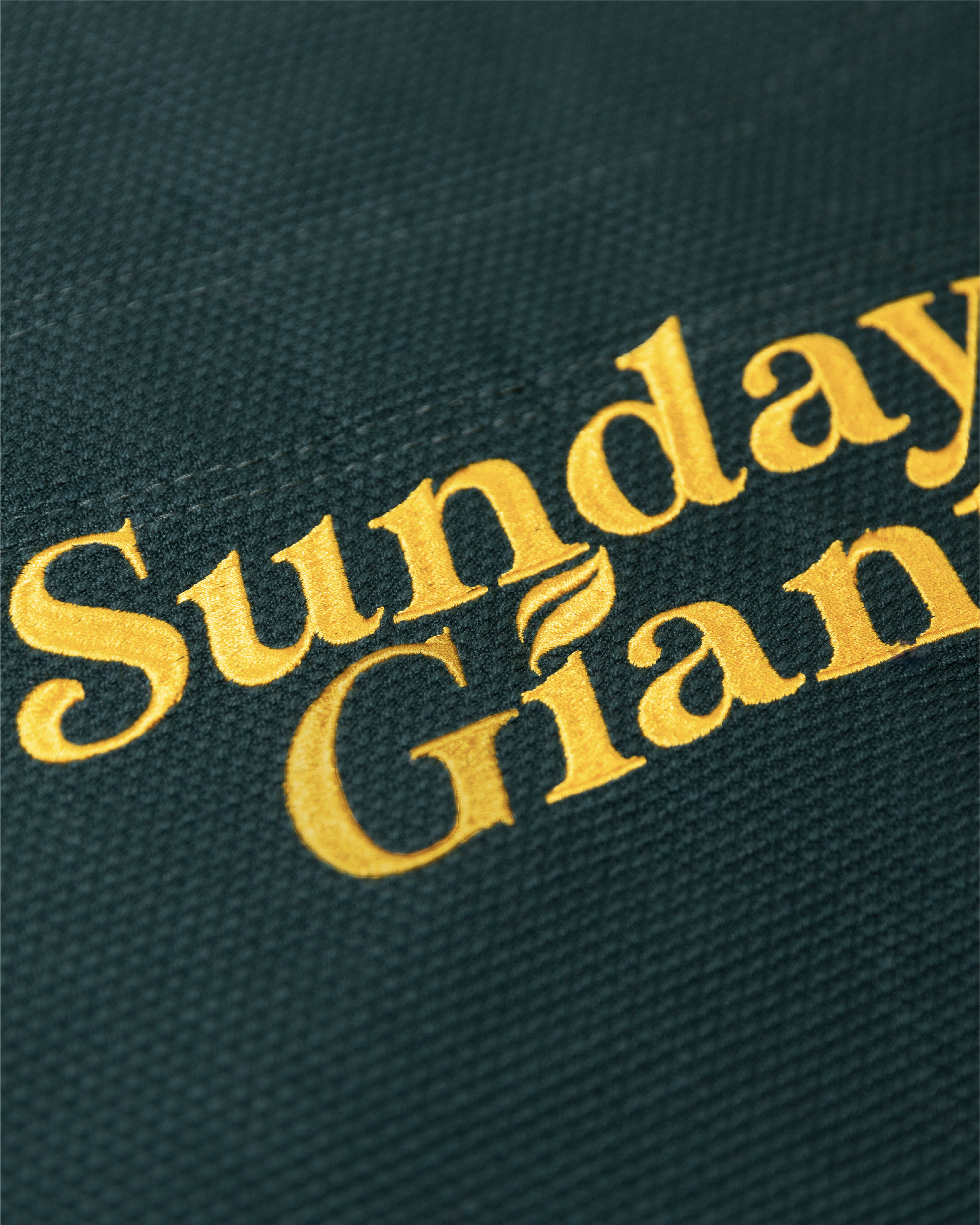 SUNDAY CORNED CAN DARK GREEN