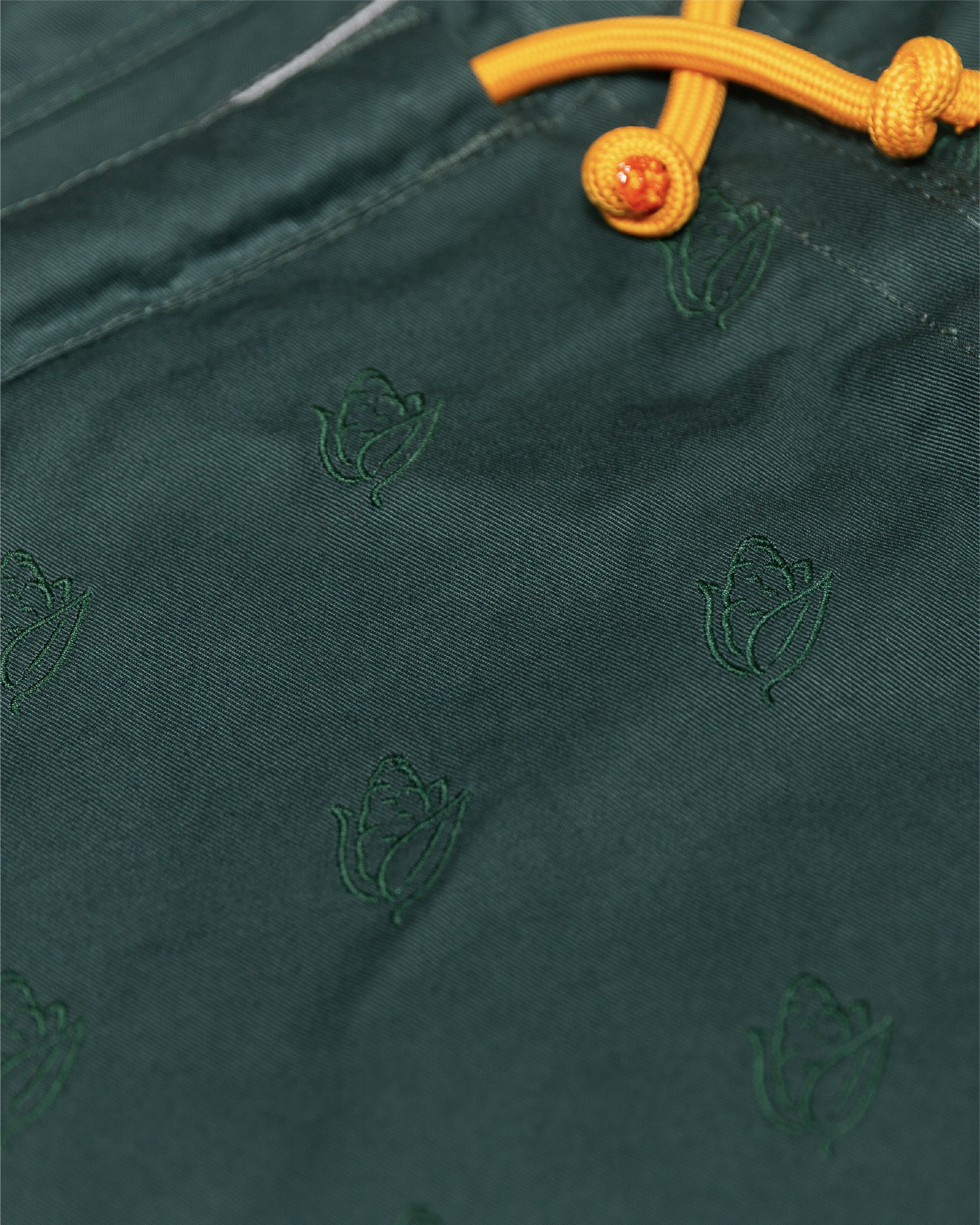 SUNDAY CORNED CAN DARK GREEN