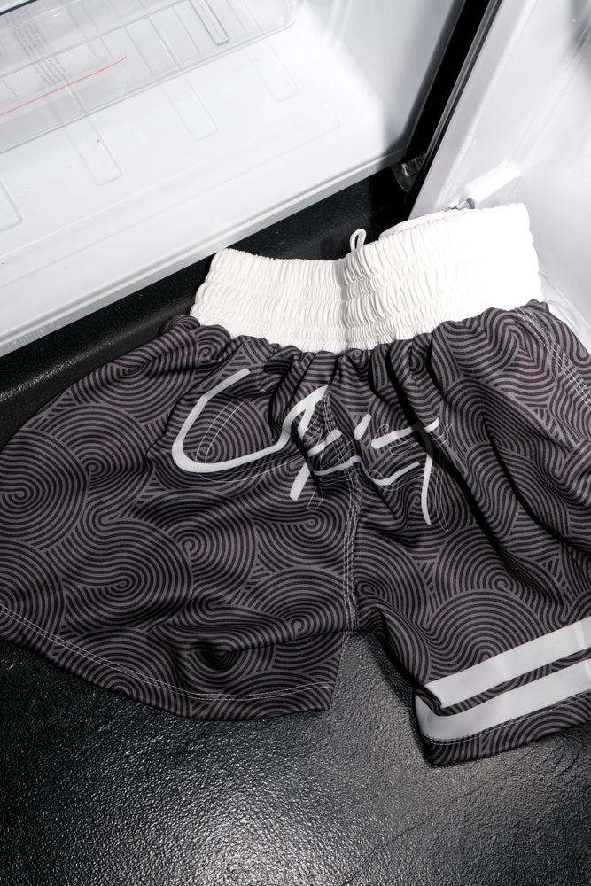 BLACK FLOW HYBRID SHORTS
