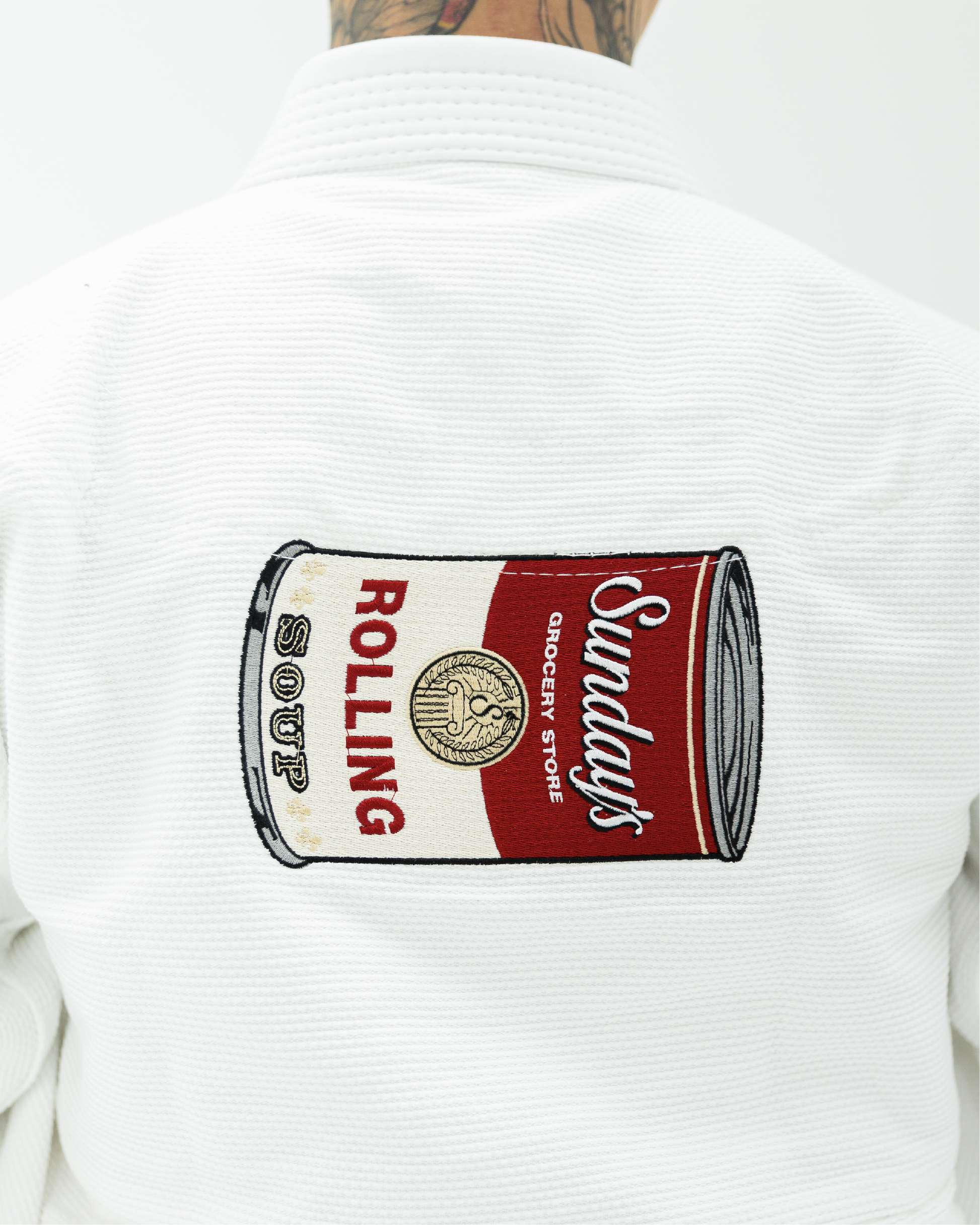 SUNDAY TOMATO CAN WHITE