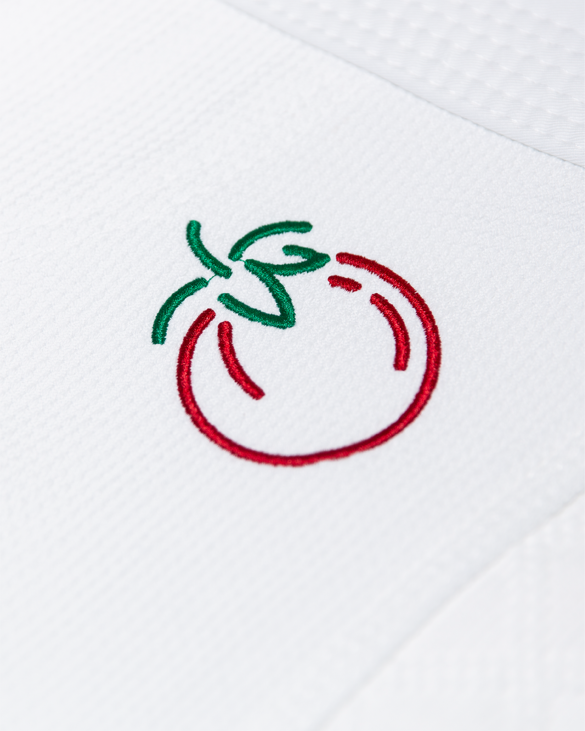 SUNDAY TOMATO CAN WHITE